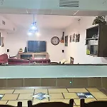 Basement With Barbecue And Patio * רונדה